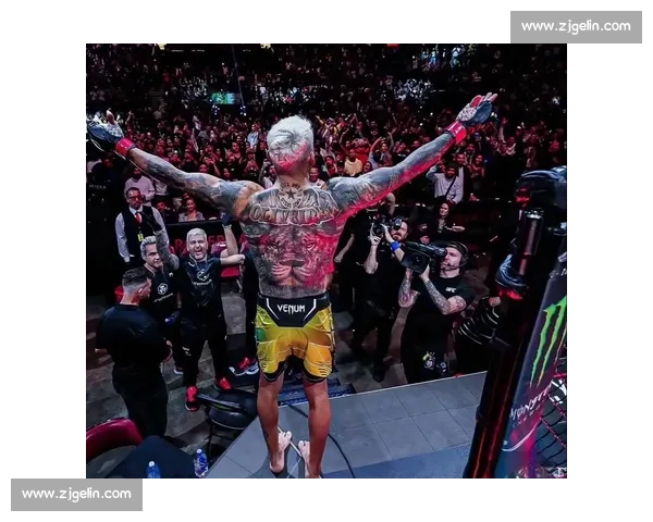 托普里亚 2 分 32 秒弑神!UFC 轻量级王座易主,奥利维拉王朝彻底终结 托普里亚 2 分 32 秒弑神!UFC 轻量级王座易主,奥利维拉王朝彻底终结