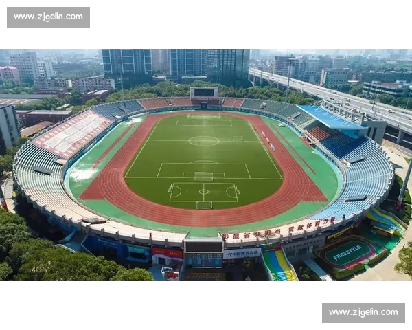 陈涛助阵河北五超揭幕战,助力家乡足球新征程 陈涛助阵河北五超揭幕战,助力家乡足球新征程